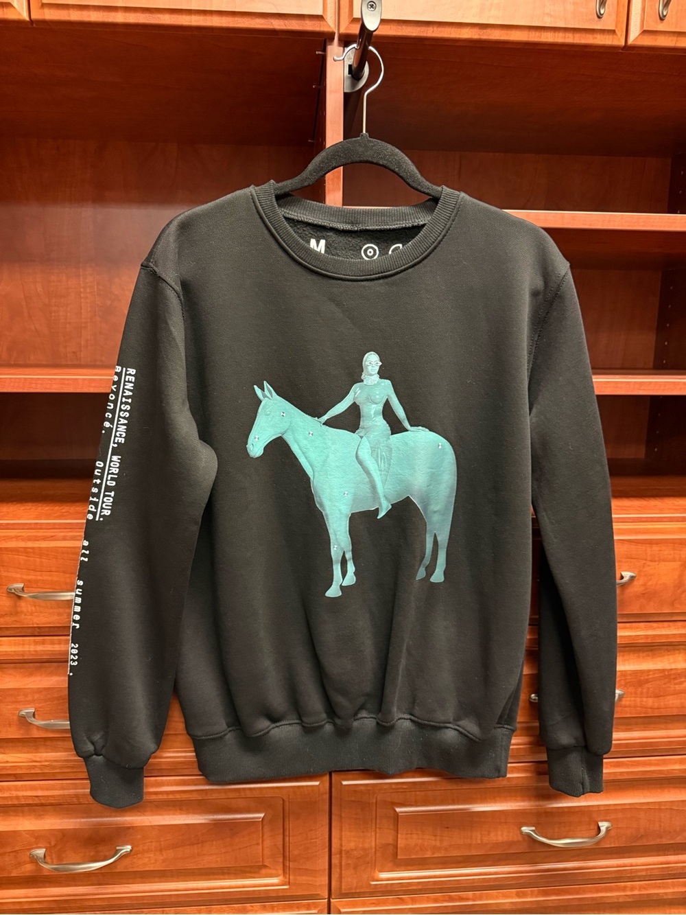 NEW Beyoncé Renaissance World Tour 2023 Black Sweatshirt
